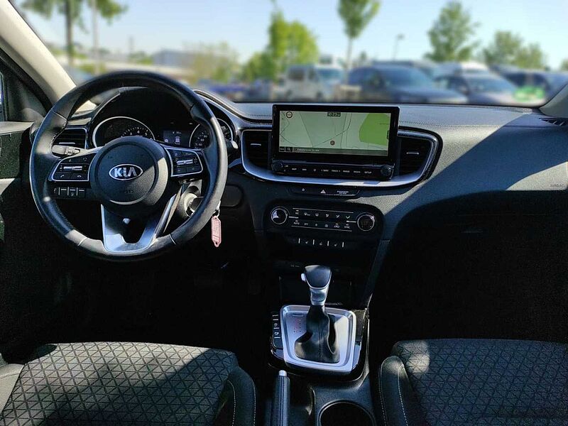 Kia cee'd Vision 1.4L Navigation, Sitzheizung, Rückfahrkamera