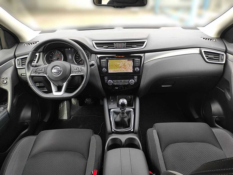 Nissan Qashqai N-Connecta 1,3L Navigation, Rückfahrkamera, AUX