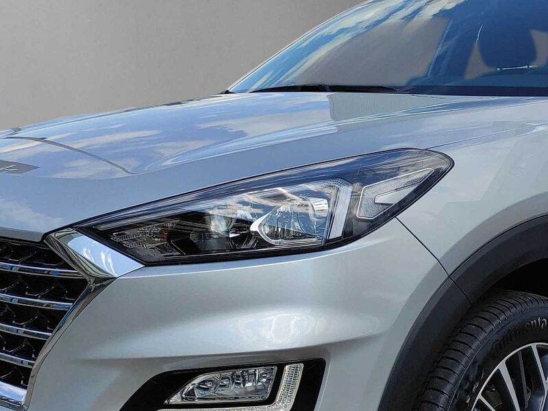 Hyundai Tucson Advantage 2WD 1.6L Navigation, Sitzheizung, Lenkradheizung