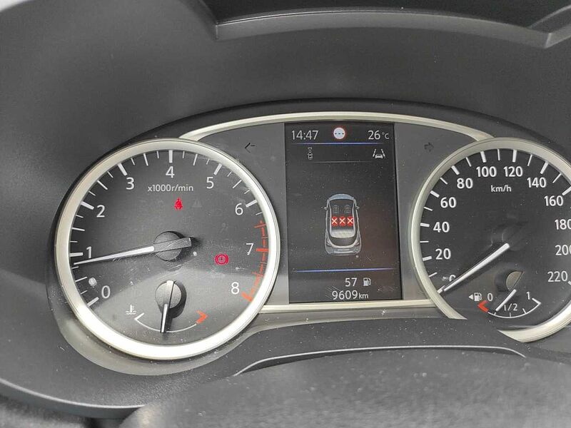 Nissan Micra 1.0l N-Sport, Navigation, Rückfahrkamera, LED, Sitzheitzug