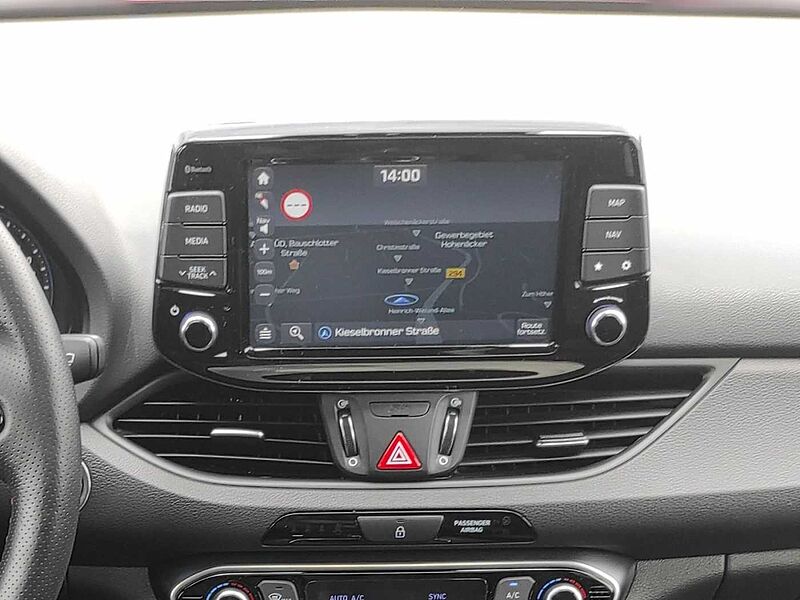 Hyundai i30 Fastback N Performance Navigation, Sitzheizung, Panoramadach