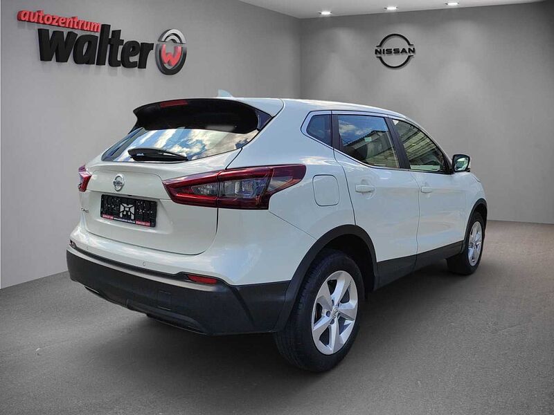 Nissan Qashqai Acenta 1.3l, Navigation, Sitzheizung, Einparkhilfe