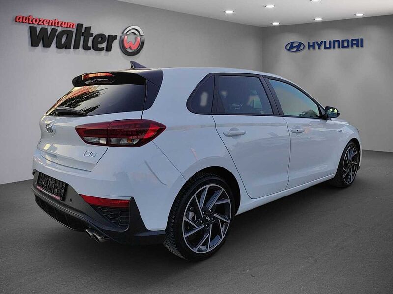 Hyundai i30 N Line Mild-Hybrid 1.5l, Navi, Kamera, Sitzheizung