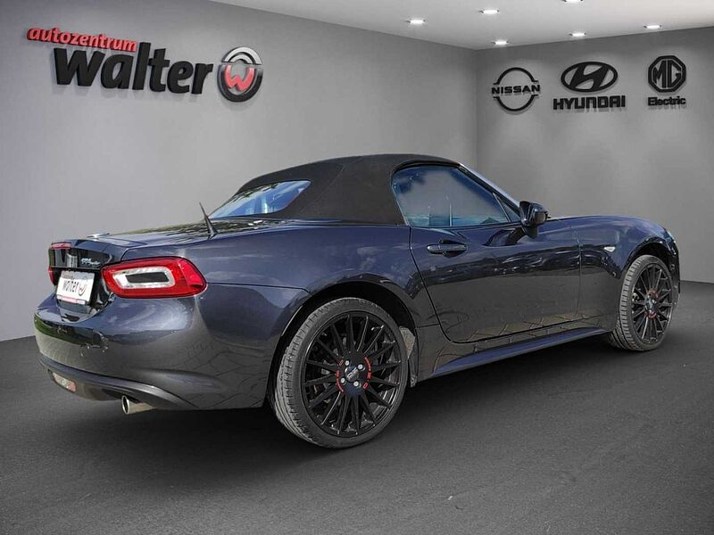 Fiat 124 Spider Lusso 1.4L Sitzheizung, LED, Einparkhilfe