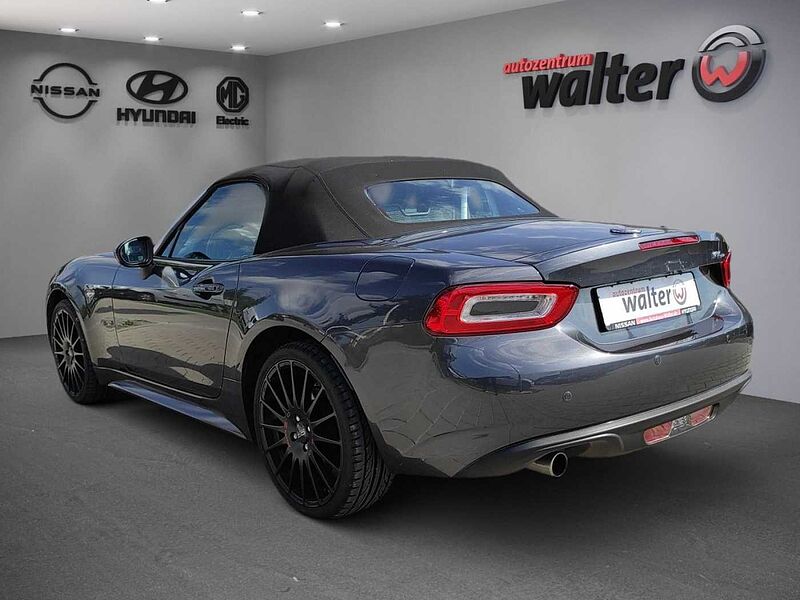 Fiat 124 Spider Lusso 1.4L Sitzheizung, LED, Einparkhilfe