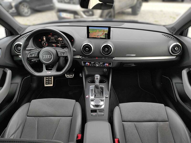 Audi S3 Sportback 2.0L  Quattro B&O, Virtual Cockpit, LED, Navigation. Sitzheizung, Magnetic Ride,