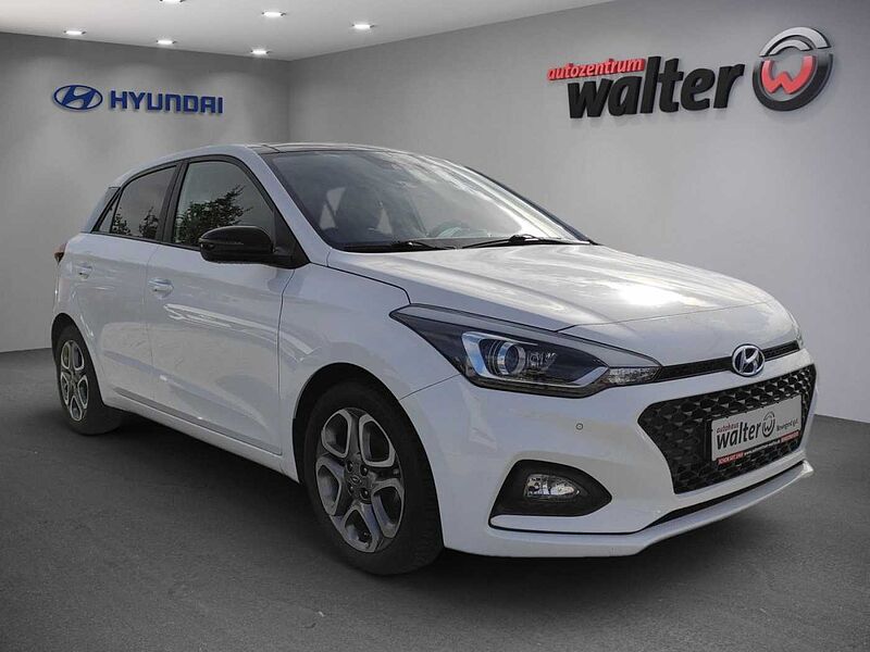 Hyundai i20 Edition 20 Navigation, Panoramadach, Sitzheizung, Lenkradheizung, Kamera, Xenon