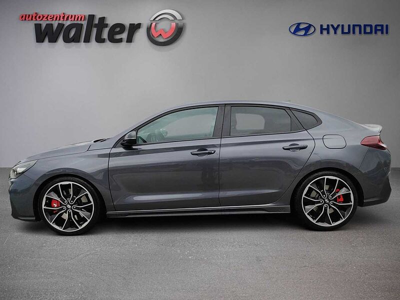 Hyundai i30 Fastback N Performance, Navigation, Komfort-Paket, Querverstrebung, Sitzheizung