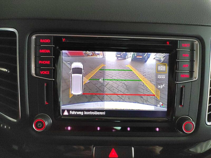 SEAT Alhambra Style Navigation, Sitzheizung, Kamera, Xenon, AHK