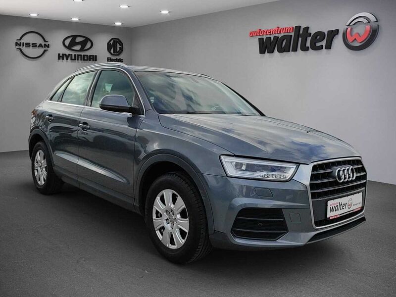 Audi Q3 Basis 1.4L Navigation, Sitzheizung, LED, Einparkhilfe