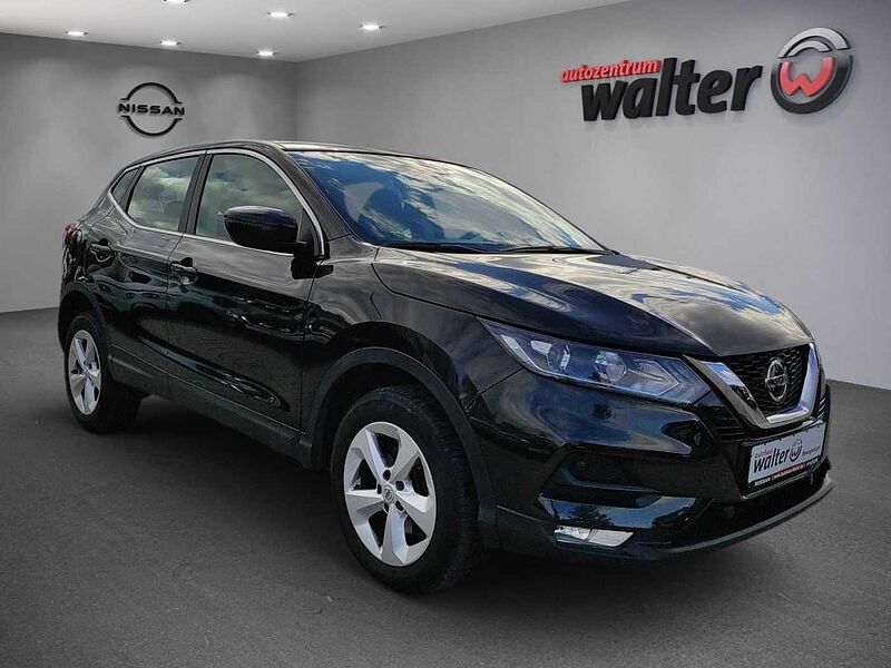 Nissan Qashqai 1.3 DIG-T - Shiro / Navi / Kamera