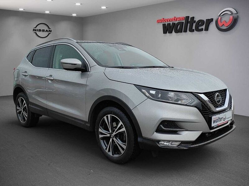 Nissan Qashqai 1.3 DIG-T N-Way Navigation, Sitzheizung, Kamera