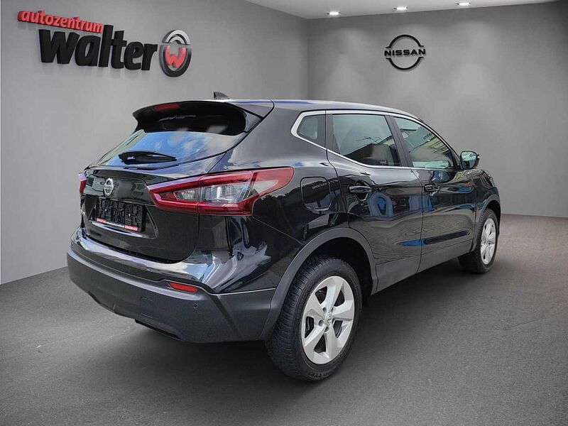 Nissan Qashqai Shiro 1.3l, Navigation, Sitzheizung, LED, ISO-FIX