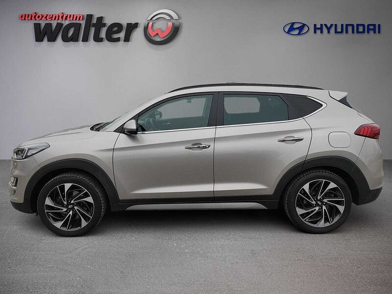 Hyundai Tucson Premium 4WD Navigation, Sitzheizung + Sitzkühlung, ACC, Panoramadach, AHK, Kamer