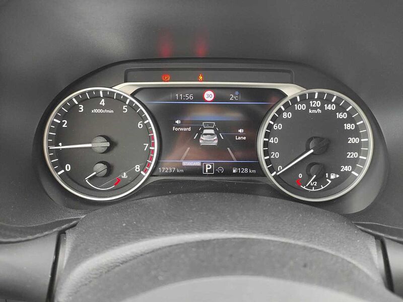 Nissan Juke 1.0 DIG-T Navigation, Sitzheizung, Kamera