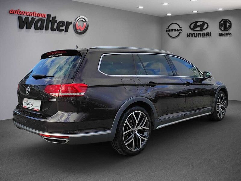 Volkswagen Passat Alltrack 4Motion 2.0 TDI Business, Massage, Kamera, Standheizung