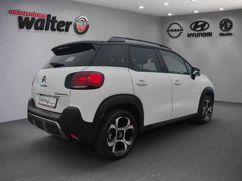 Citroen C3 Aircross 1.2L  PureTech Shine Navigation, Sitzheizung, Kamera