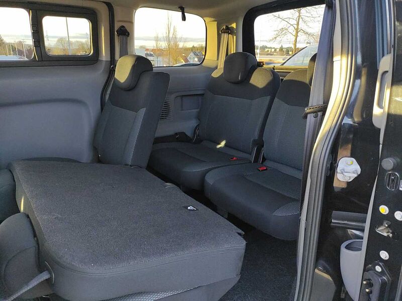 Nissan NV200 1.5l/ Evalia Tekna/ Einparkkamera hinten/ Navi/ Sitzheizung