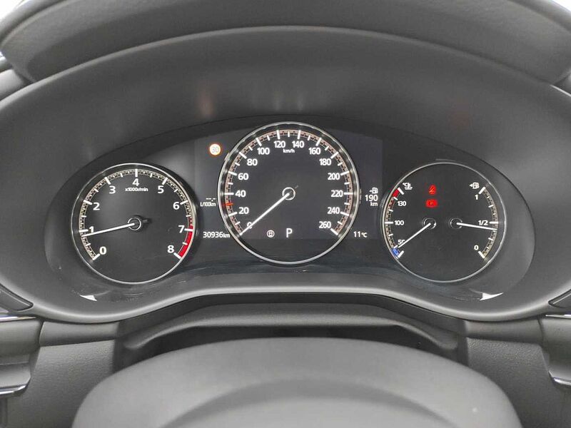 Mazda 3 Selection 2.0L Navigation, Sitzheizung, Kamera, Head-Up, Lenkradheizung