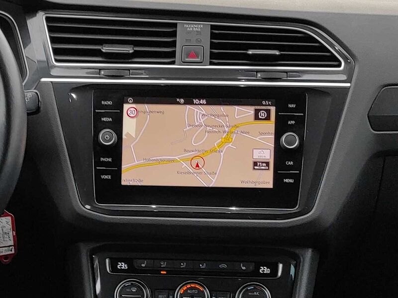 Volkswagen Tiguan Highline Navigation, Sitzheizung, LED, Kamera, AHK