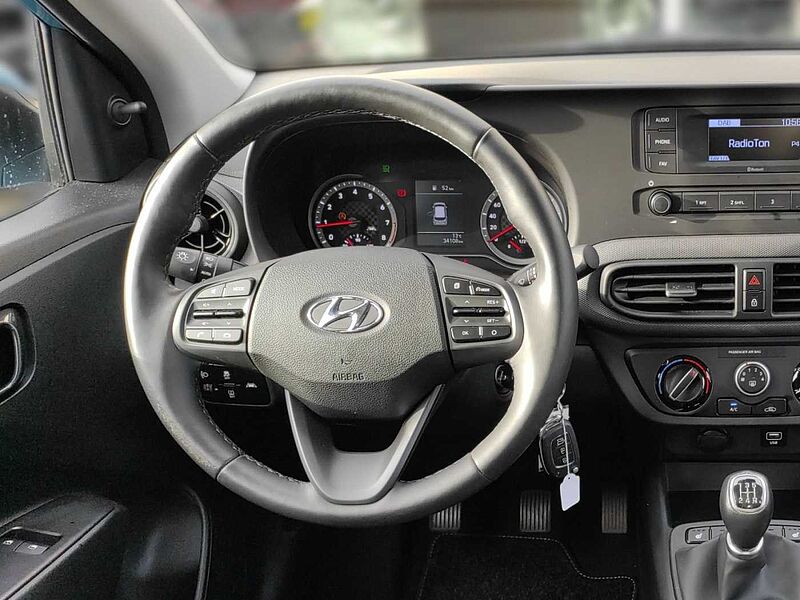 Hyundai i10 1.0 Select Sitzheizung, Lenkradheizung, Klimaanlage, Einparkhilfe