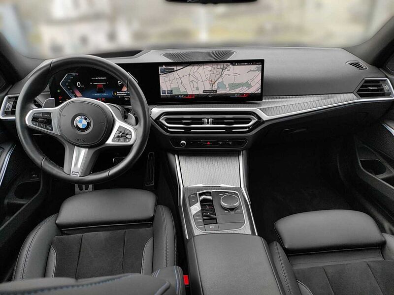 BMW 330 d Mild Hybrid M Sport Panoramadach, Head-Up, Comfort-Paket, Innovations-Paket