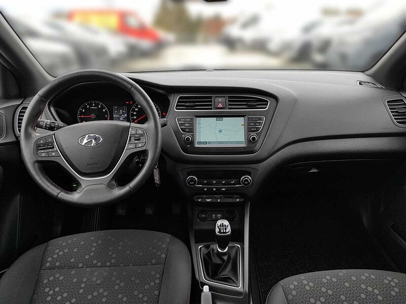 Hyundai i20 1.0 Style Navigation, Kamera, Panoramadach, Sitzheizung