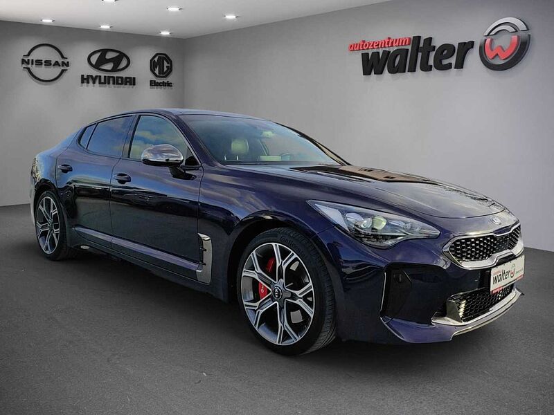 Kia Stinger 3.3 V6 T-GDI  4WD GT Navigation, Sitzbelüftung, Schiebedach, Head-Up