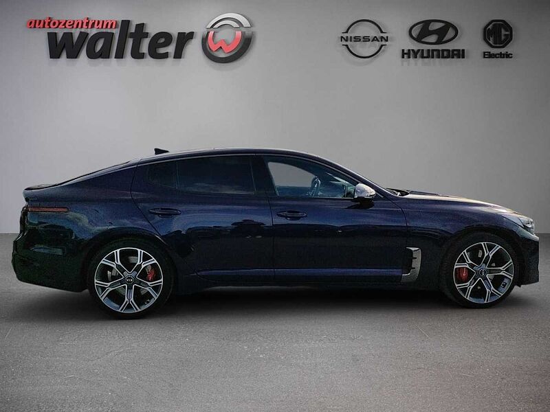 Kia Stinger 3.3 V6 T-GDI  4WD GT Navigation, Sitzbelüftung, Schiebedach, Head-Up