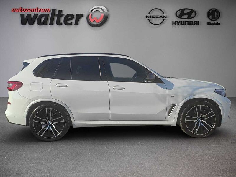 BMW X5 M50d, Innovations-Paket, Driving Assistant Professional, Entertainment-Paket