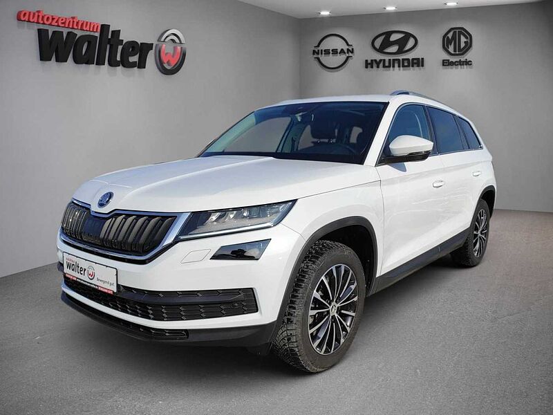 SKODA Kodiaq 2.0 TDI Style 4x4 Standheizung, Columbus, AHK, Panoramadach, Kamera, Kant