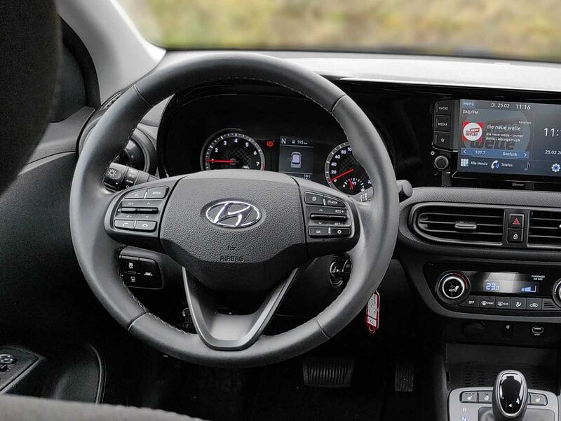 Hyundai i10 1.0 Trend Sitzheizung, Lenkradheizung, Einparkhilfe