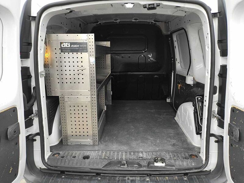 Nissan NV250 2,0t  L1H1 Pro, Ausstattungs-Paket: Cool & Sound