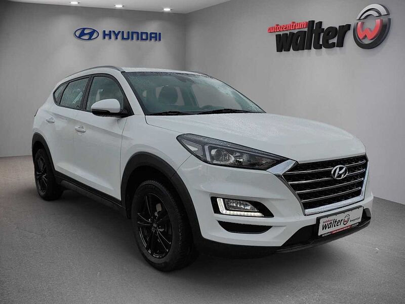 Hyundai Tucson 1.6 Advantage 2WD Navi, Sitzheizung, Tempomat