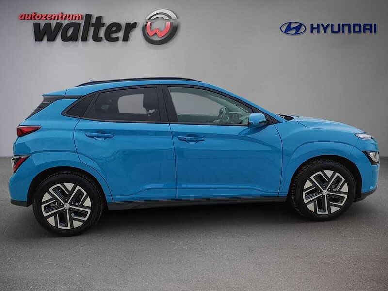 Hyundai Kona Elektro 150 kW Trend Navi, Sitzheizung